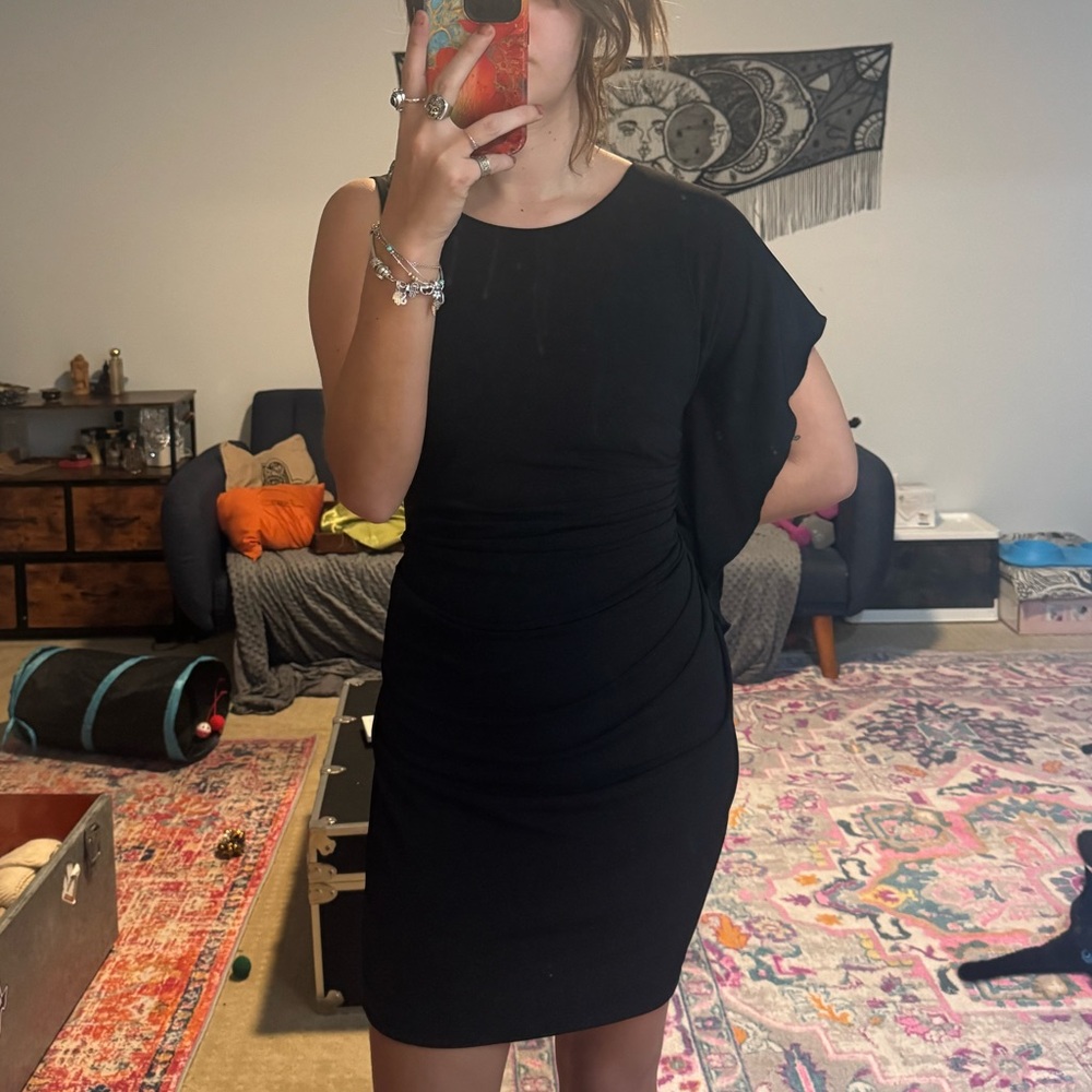 Kische Elegant Black One-Shoulder Dress